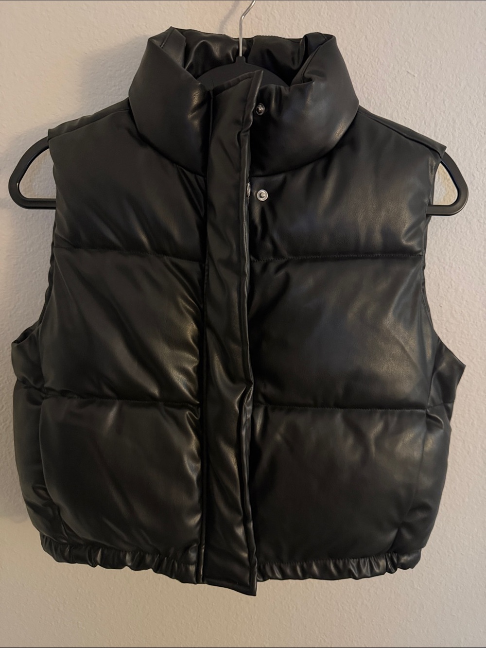 Madden Girl Black Quilted Cropped Puffer Vest with High Collar